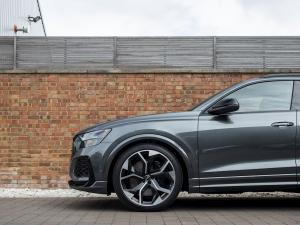 Audi RS Q8 Vorsprung 2020 года  (UK)